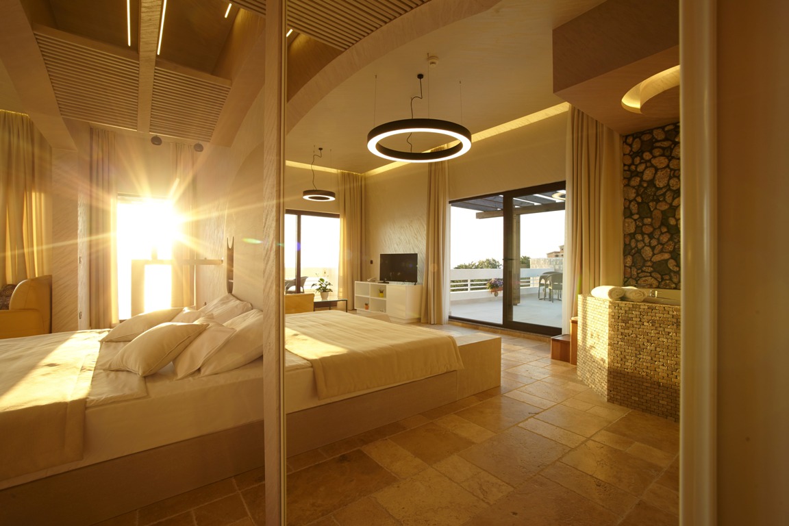 Luxury suite honeymoon