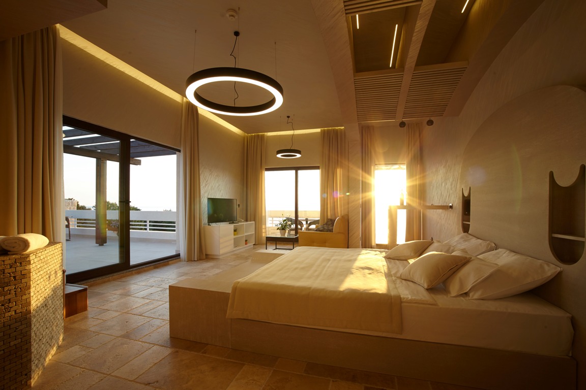 Luxury suite honeymoon